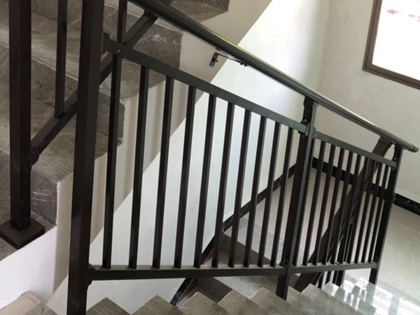 大批量采購樓梯扶手，從這3款樓梯扶手中就對(duì)了！