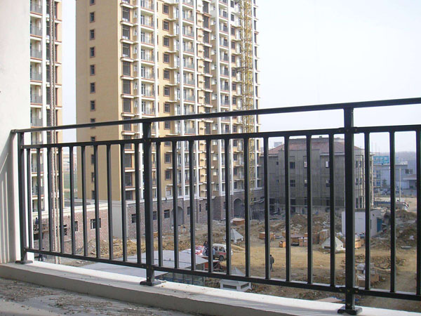 鋅鋼護(hù)欄應(yīng)用范圍有哪些？