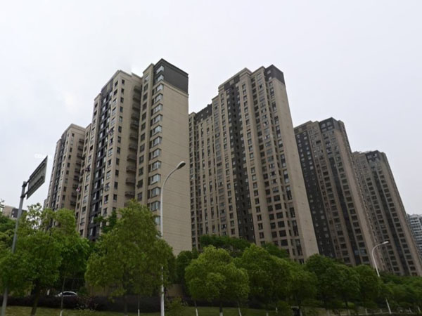 無錫朗詩太湖綠郡花園小區陽臺護欄、樓梯扶手定制