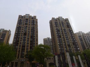 泰州正太周山匯水小區陽臺護欄、樓梯扶手定制