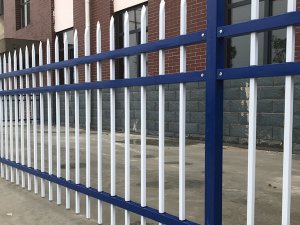 鋅鋼護欄批發(fā)指南