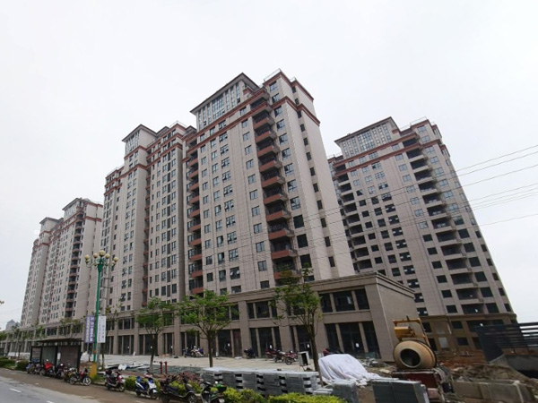 池州順達(dá)玫瑰園小區(qū)百葉窗、樓梯扶手定制