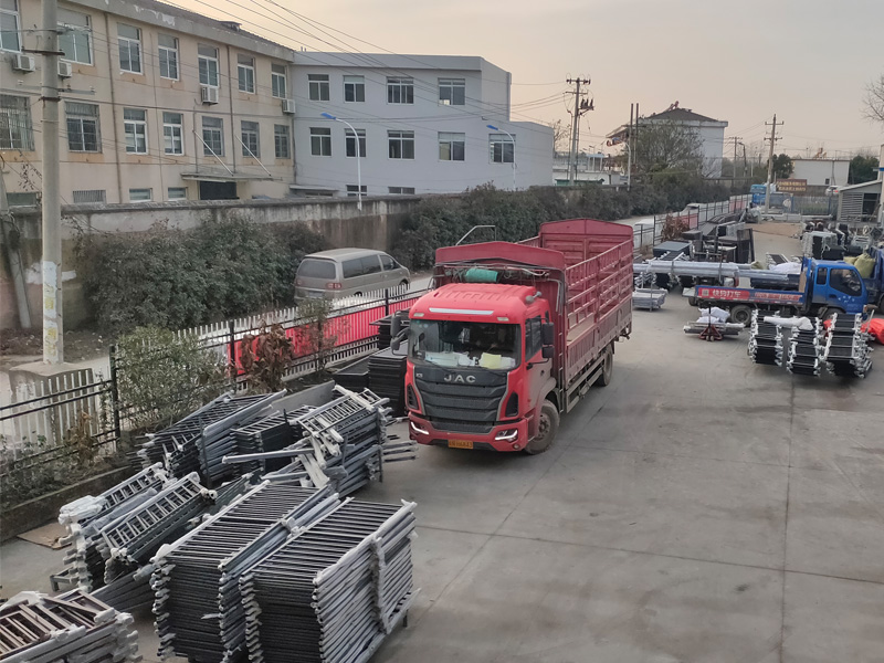 金用護(hù)欄2020年12月15日鋅鋼樓梯扶手發(fā)貨! 金用護(hù)欄2020年12月15日鋅鋼樓梯扶手發(fā)貨!