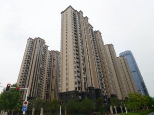 合肥安糧云水居小區空調護欄、樓梯扶手定制