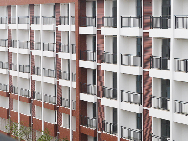 陽(yáng)臺(tái)護(hù)欄類型 陽(yáng)臺(tái)護(hù)欄類型