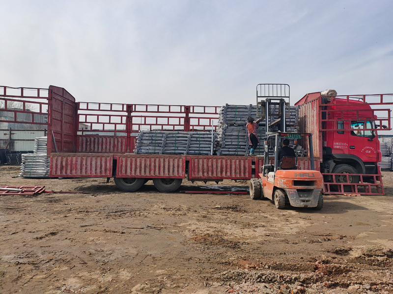 金用護欄2021年3月23日鋅鋼陽臺護欄發貨！