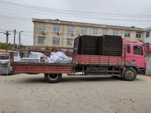 金用護(hù)欄2021年3月30日鋅鋼百葉窗發(fā)貨！