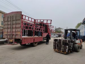 金用護(hù)欄2021年4月7日鋅鋼空調(diào)欄桿發(fā)貨！