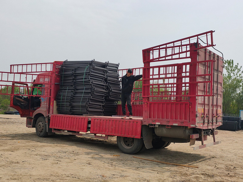 金用護欄2021年4月15日鋅鋼護窗欄桿發貨！