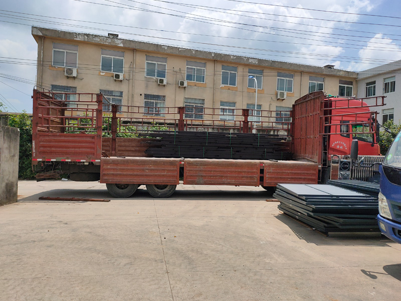 金用護欄2021年7月21日鋅鋼護窗欄桿發貨！