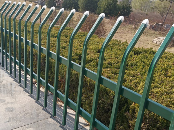 草坪護欄材質(zhì)