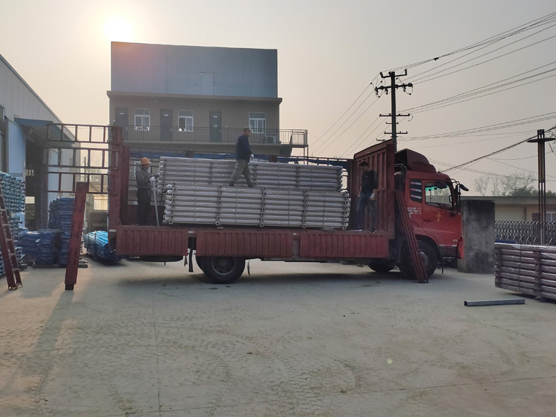 金用護(hù)欄2021年11月8日鋅鋼陽臺護(hù)欄發(fā)貨！