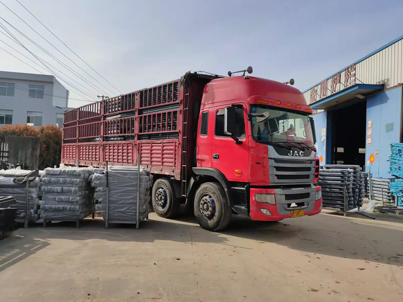 金用護欄2022年3月24日鋅鋼護窗欄桿裝車發(fā)貨！