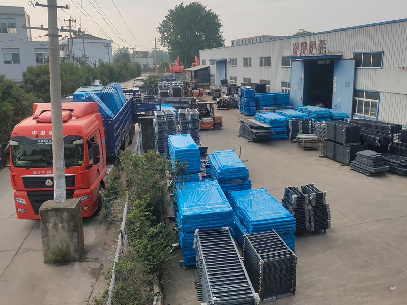 2025年6月9日鋅鋼陽臺護欄裝車發貨！